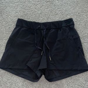 Lululemon Inner Glow High-Rise Short 3’’